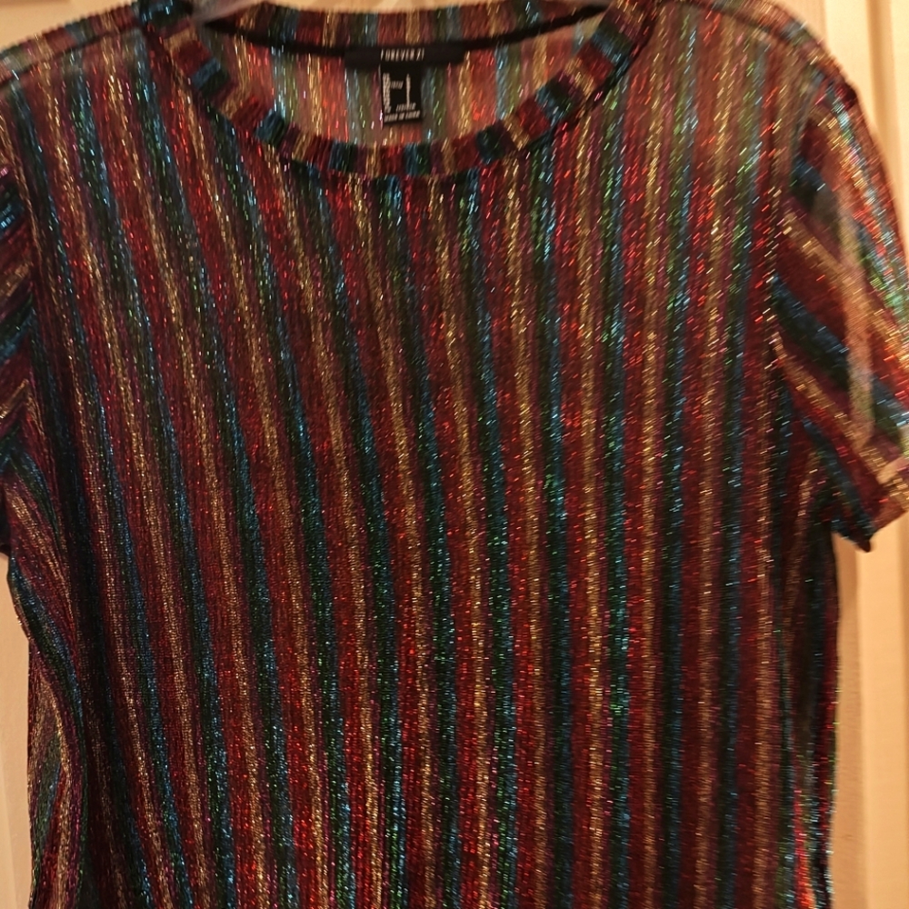 Forever 21 Multi Top Short Sleeve Tee Size Large